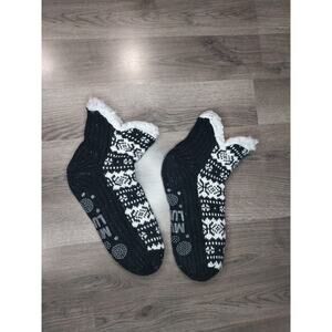 Muk Luk Slipper Socks Black Snowflake